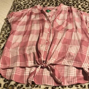 Pink knot flannel